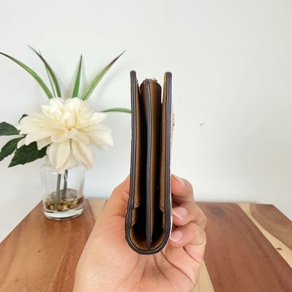 NWT Coach Slim Zip‎ Wallet With Floral Cluster Print - Picture 4 of 6